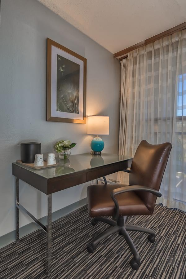 Sawgrass Grand Hotel And Suites Sports Complex Sunrise Habitación foto