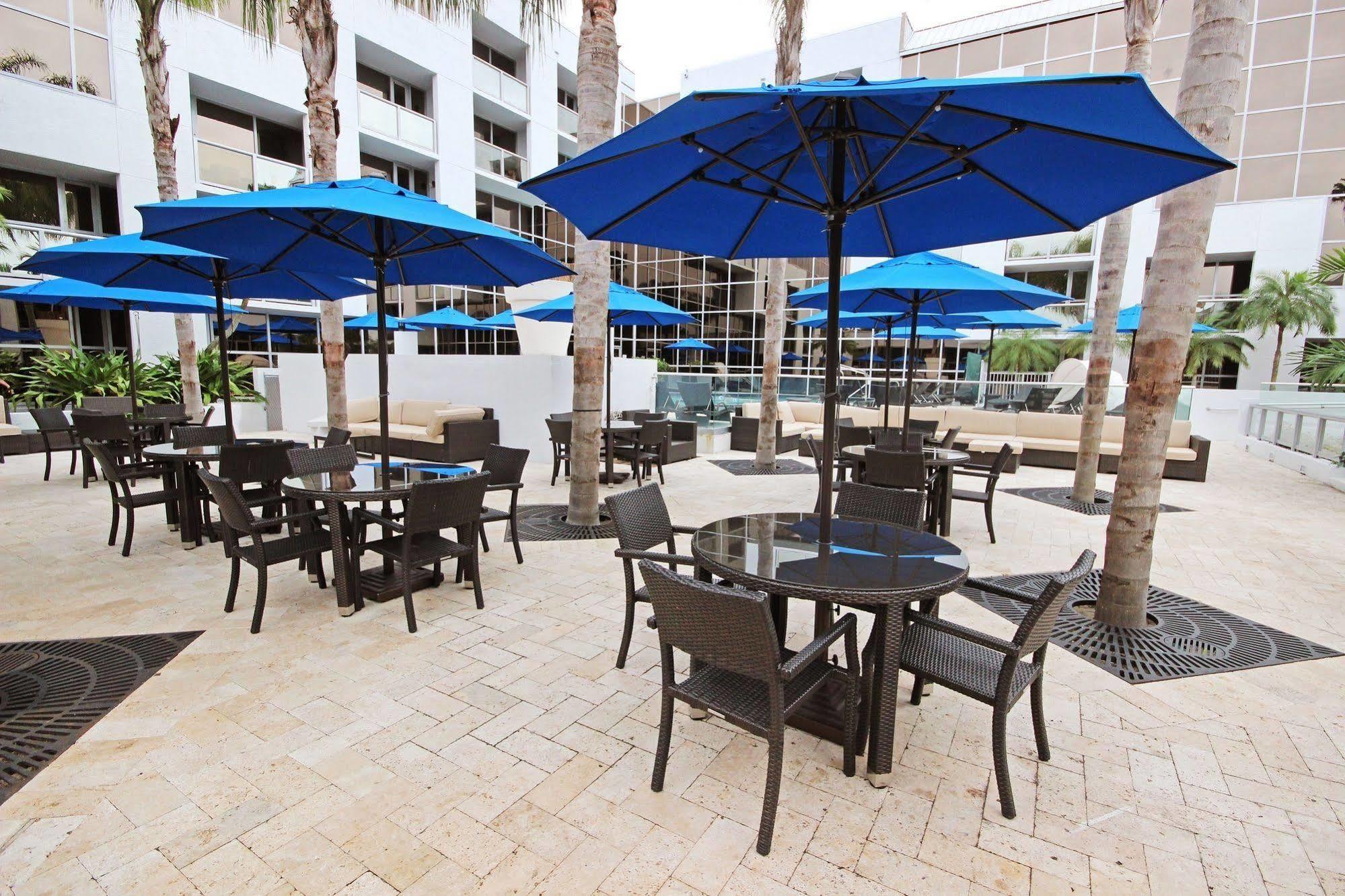 Sawgrass Grand Hotel And Suites Sports Complex Sunrise Exterior foto